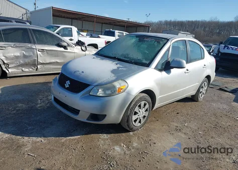 2010 Suzuki Sx4 Le/Le Popular z USA, uszkodzony, nr VIN JS2YC5A29A6300874